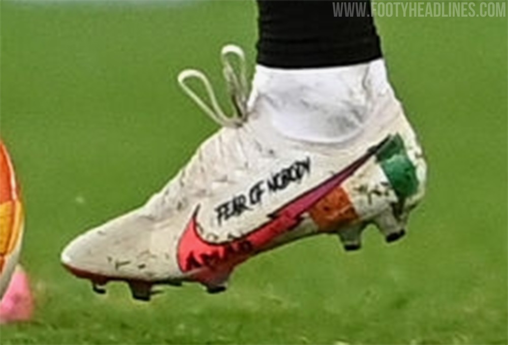 Man united 2025 football boots